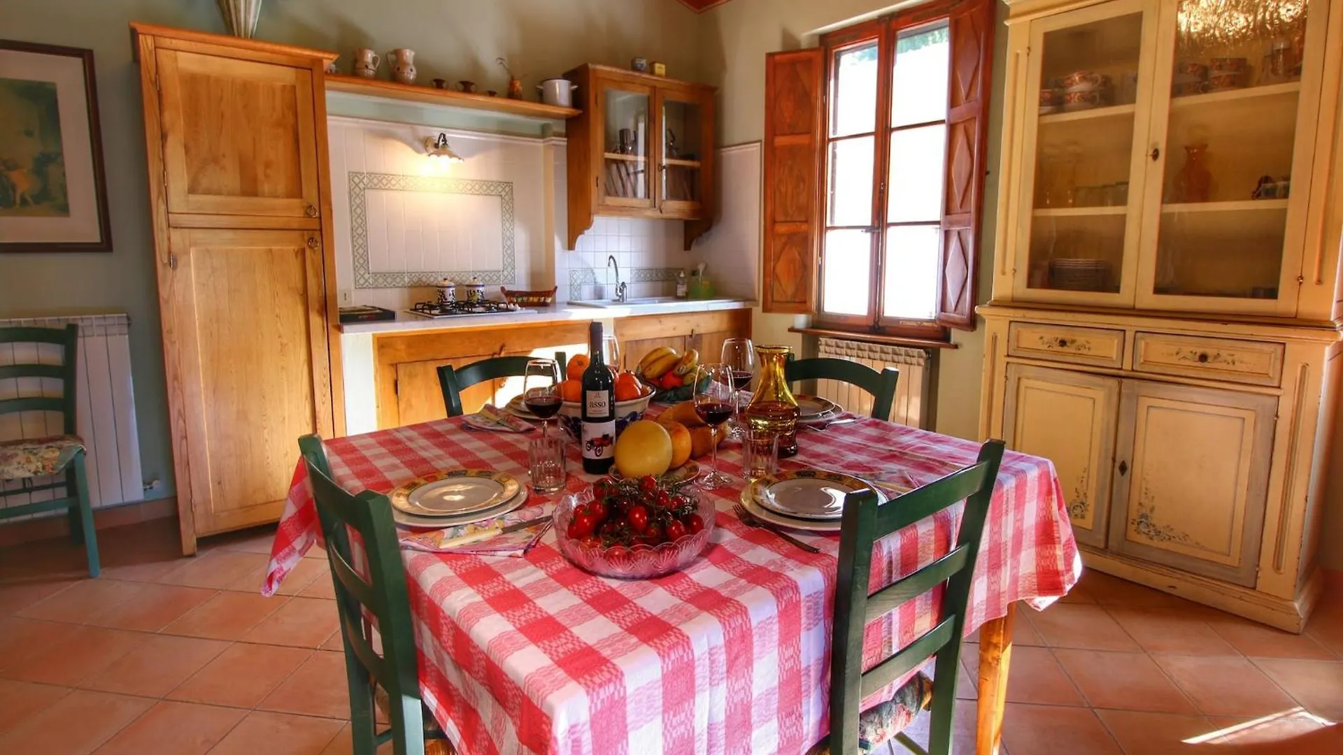 Attractive Farmhouse In Montalcino With Terrace San Giovanni d'Asso