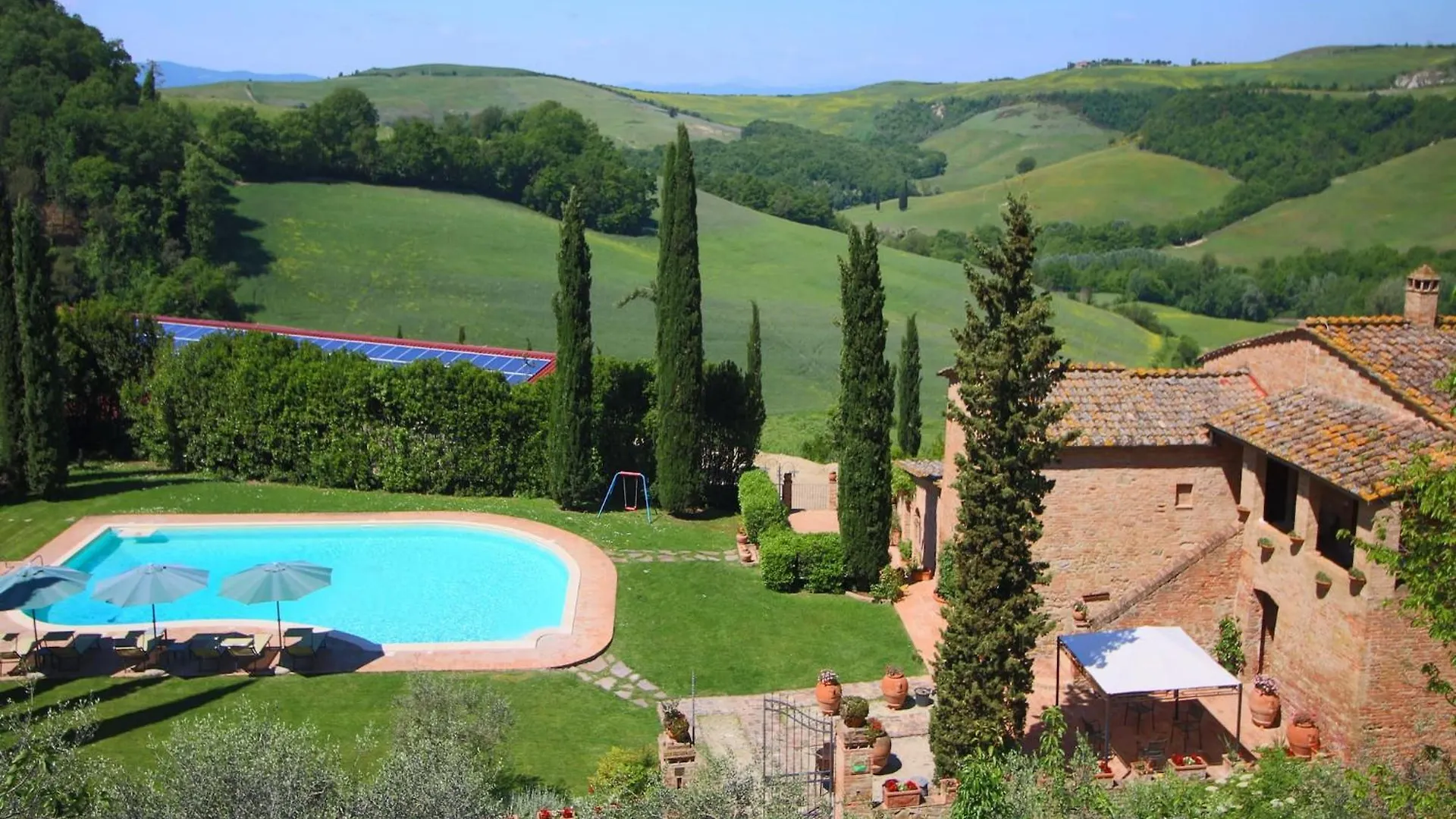 Attractive Farmhouse In Montalcino With Terrace