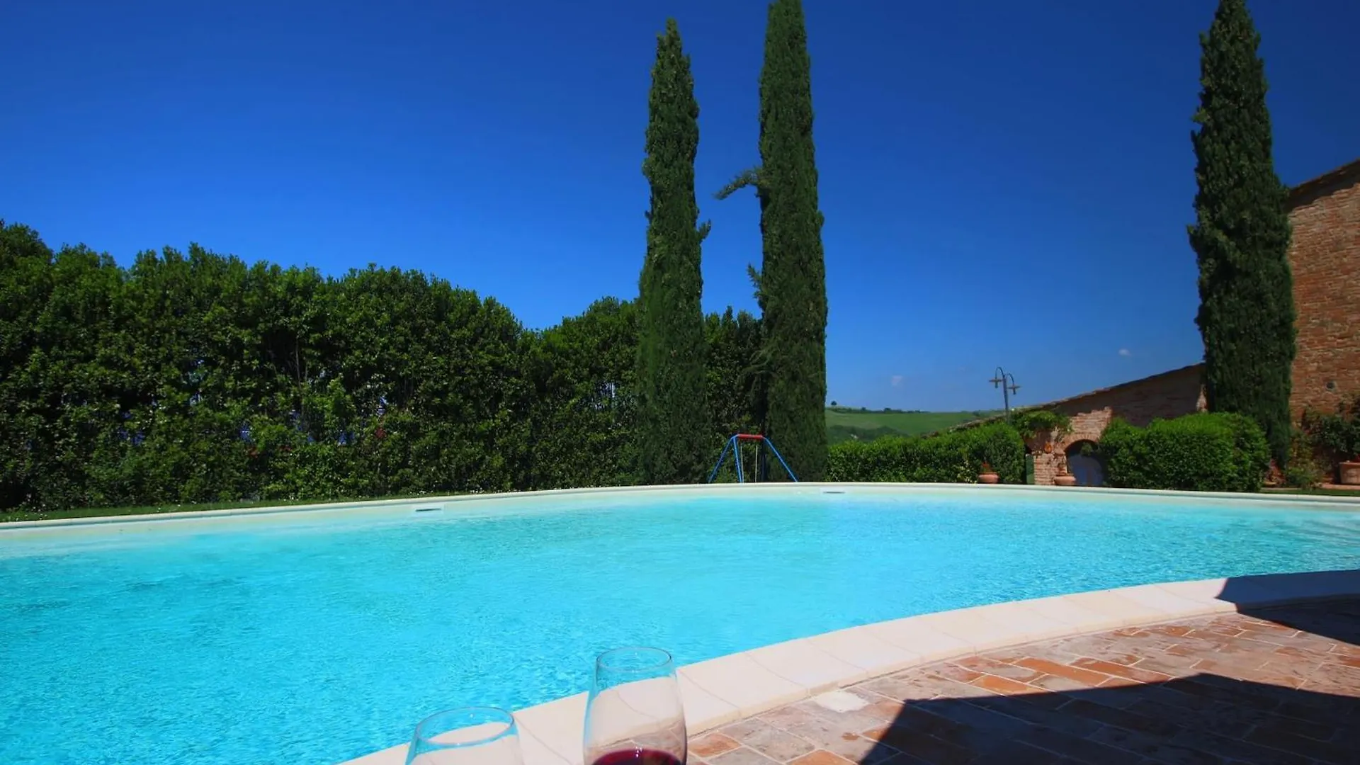 Attractive Farmhouse In Montalcino With Terrace Holiday home San Giovanni d'Asso